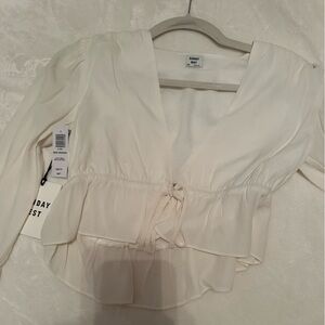 NEW WITH TAGS: Sunday Best NEW CROPPED Blouse - Light Birch - 2XS #81065